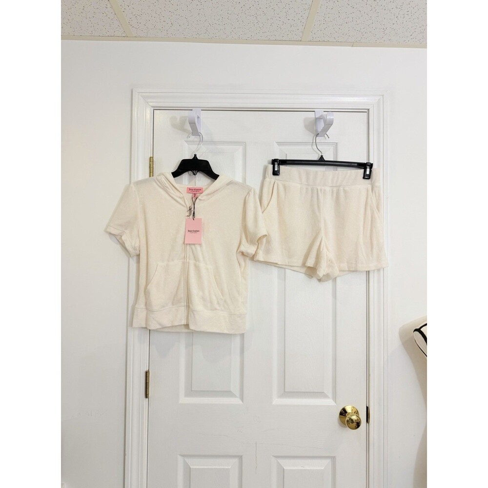 Juicy Couture Oyster Terry Cloth Short Sleeve Hoodie and Shorts Set XL NWT - Picture 4 of 11